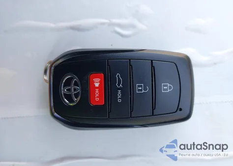 2025 Toyota Camry Le z USA, uszkodzony, nr VIN 4T1DAACK6SU569122